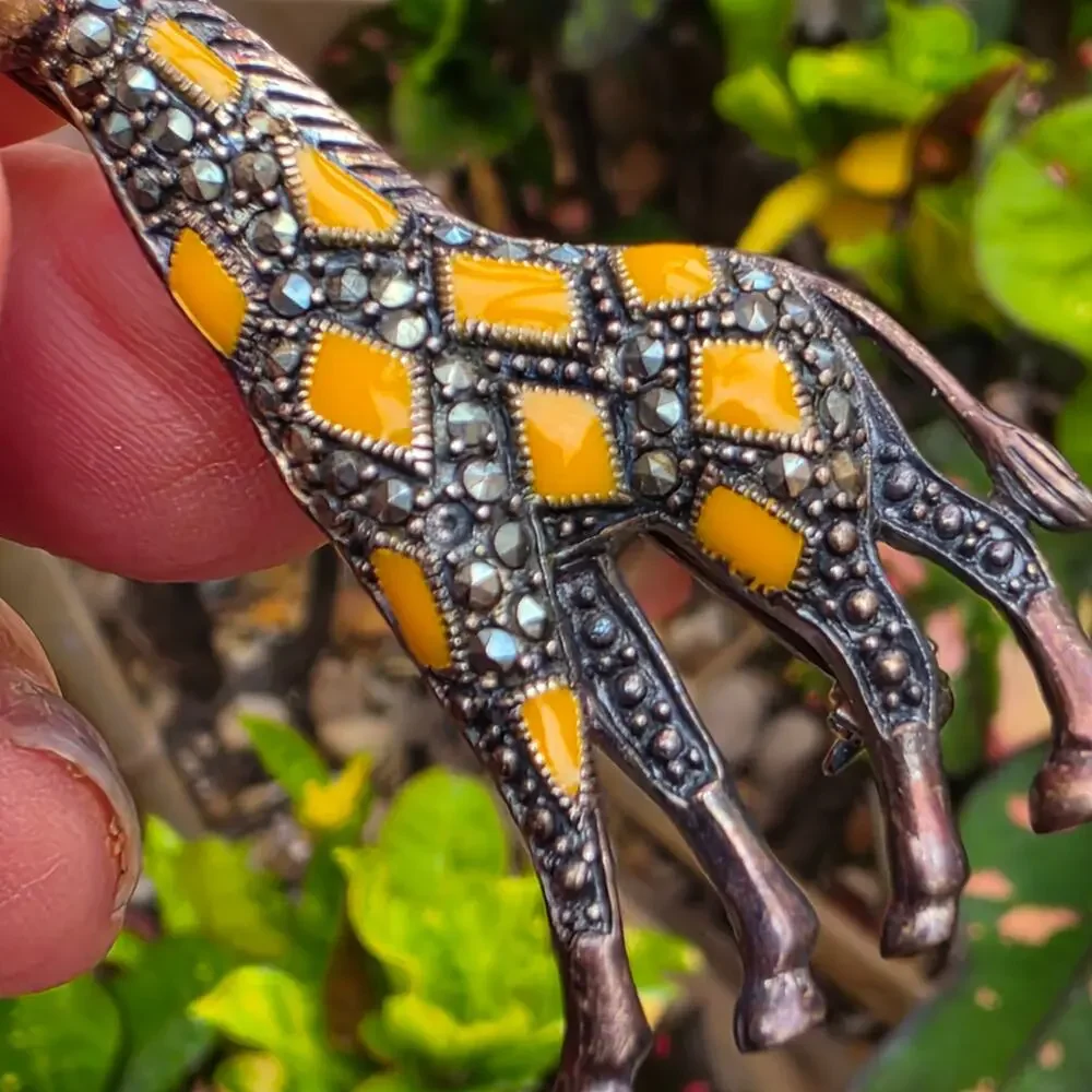 Vintage Sterling Marcasite Giraffe Brooch Yellow Enamel 925 Thailand